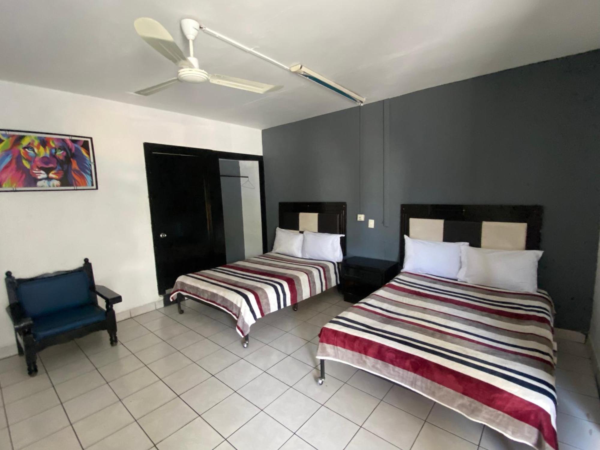 Hotel Puerto Vallarta Zapopan Buitenkant foto