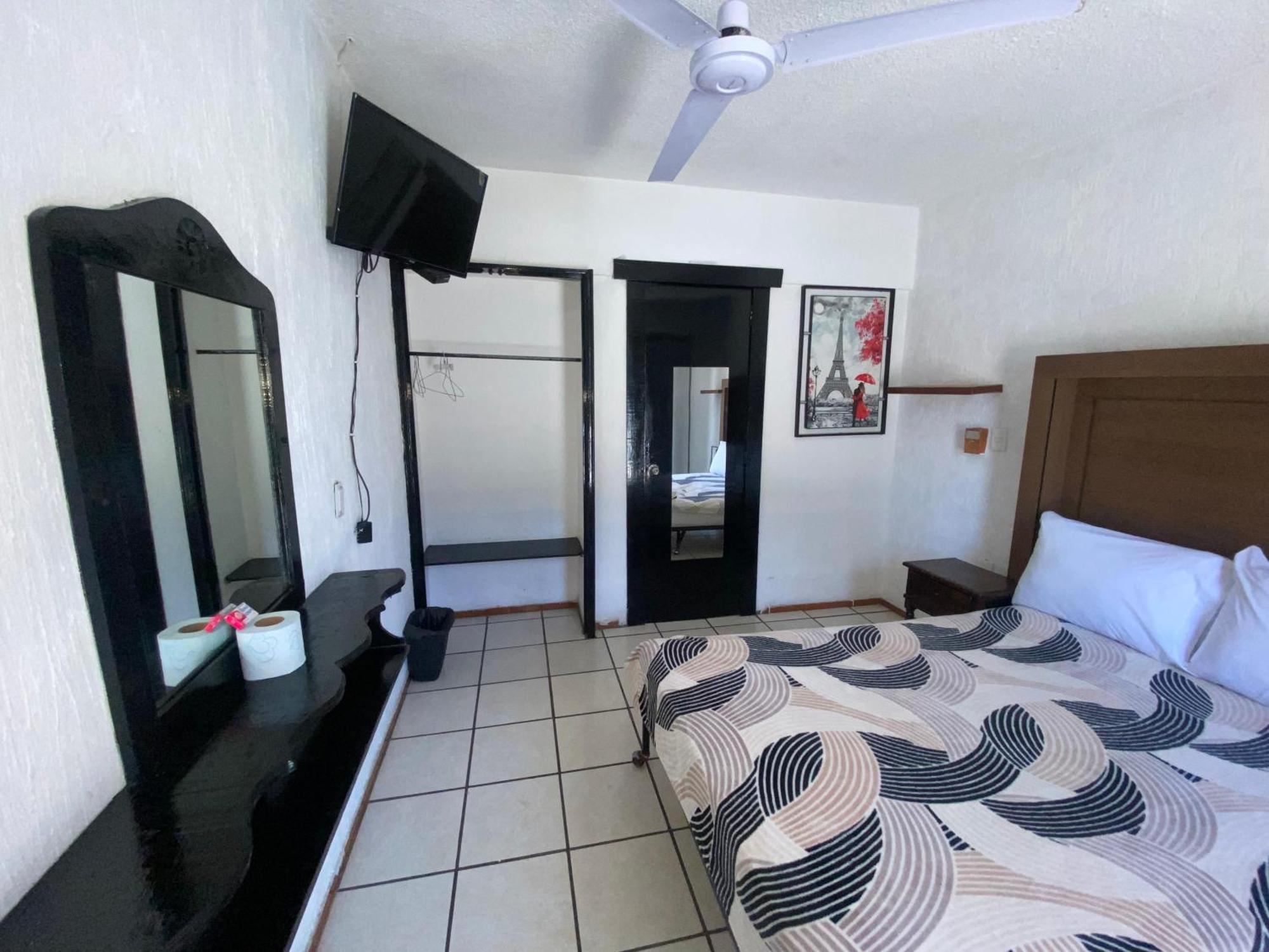Hotel Puerto Vallarta Zapopan Buitenkant foto